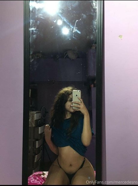 Photo nue de fuite OnlyFans de Mercedesns