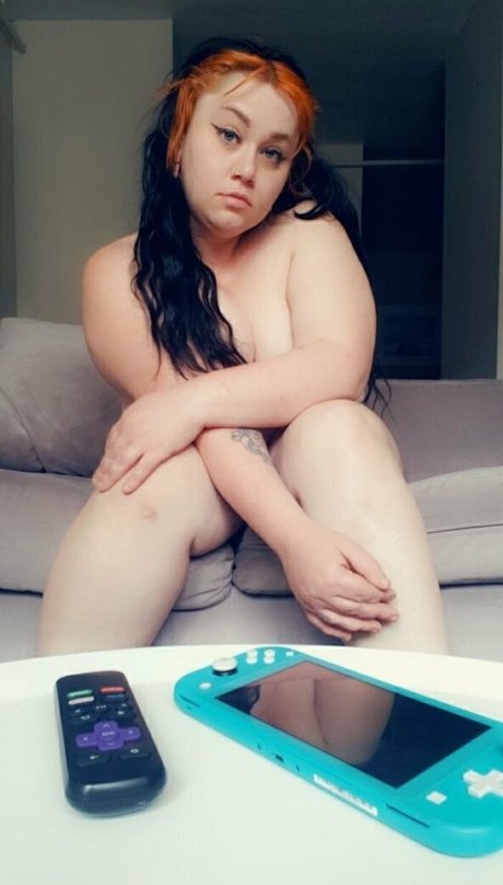 Photo nue de fuite OnlyFans de Tiramisueatsyou