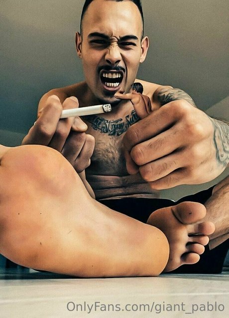 Giant_pablo