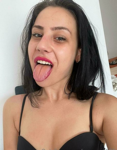 Vanessa099