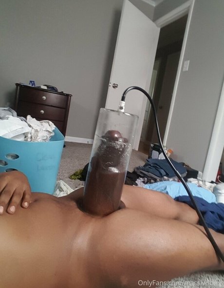 Photo nue de fuite OnlyFans de Massivobros