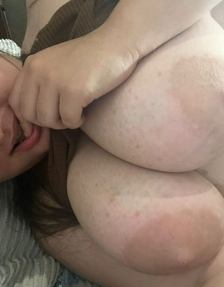 Nadiaboobies04