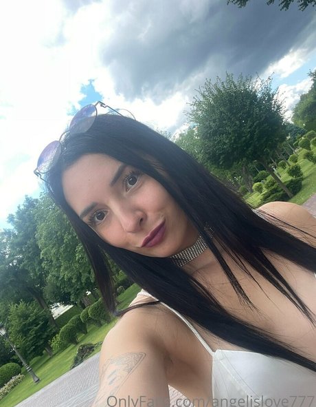 Angelina_crystal