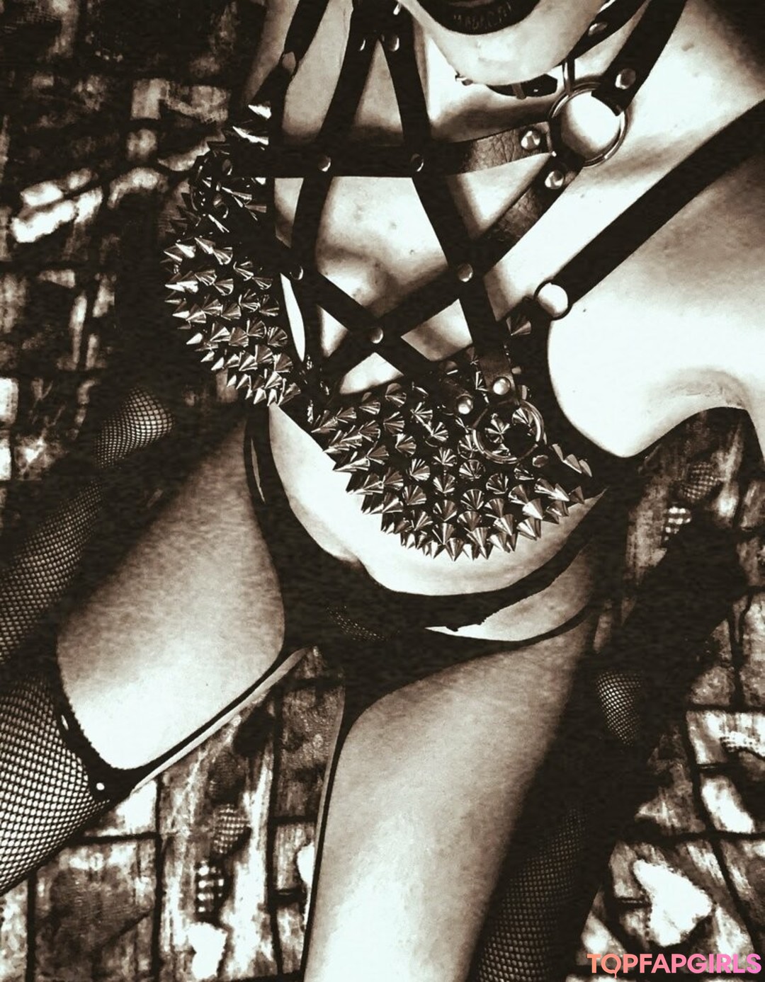 Photo nue de fuite OnlyFans de Esmeraldamentee #22 Photo nue de fuite OnlyFans de Esmeraldamentee #22