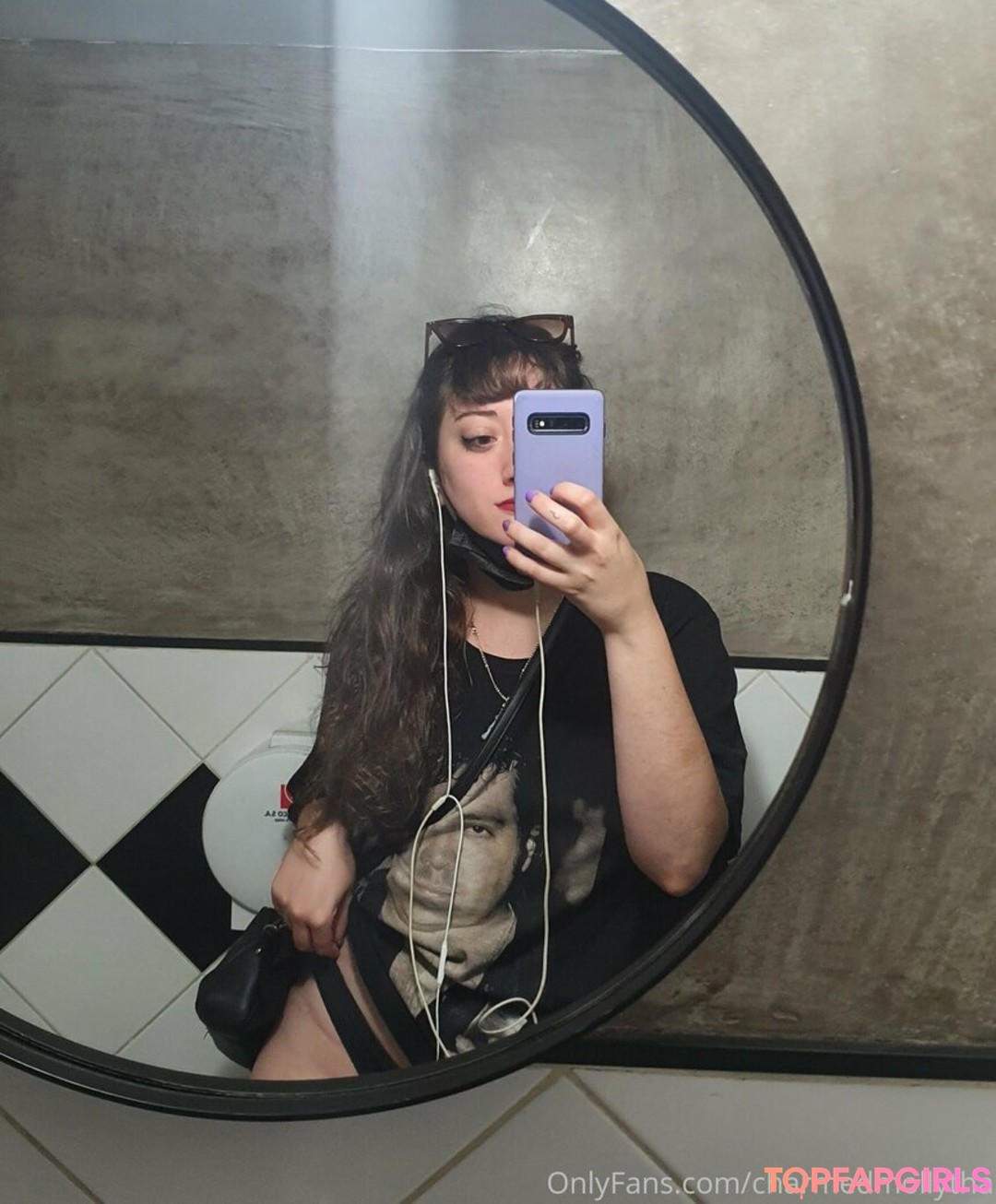 Photo nue de fuite OnlyFans de Charmedmollytha #3 Photo nue de fuite OnlyFans de Charmedmollytha #3