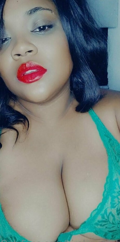 Photo nue de fuite OnlyFans de Kiranightshade