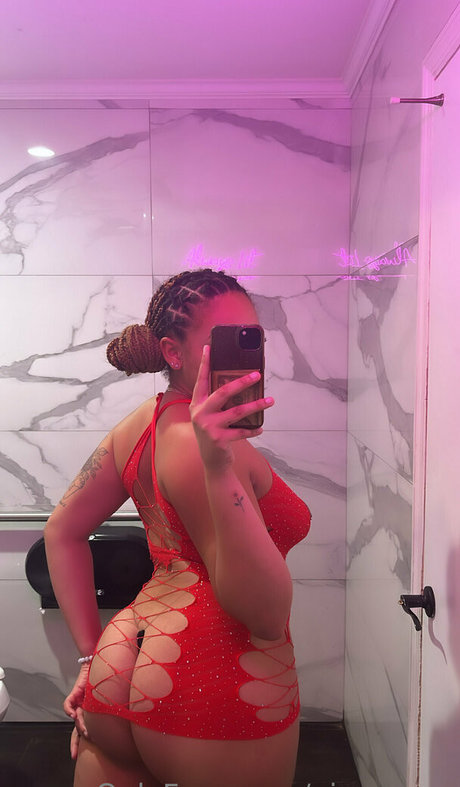 Ninaa.eve