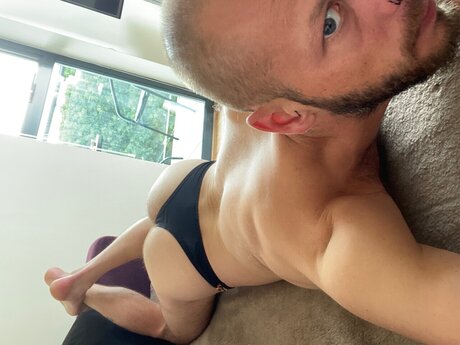 Photo nue de fuite OnlyFans de Ivan