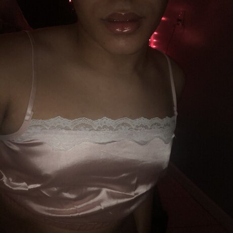 Photo nue de fuite OnlyFans de Sluttedoutx
