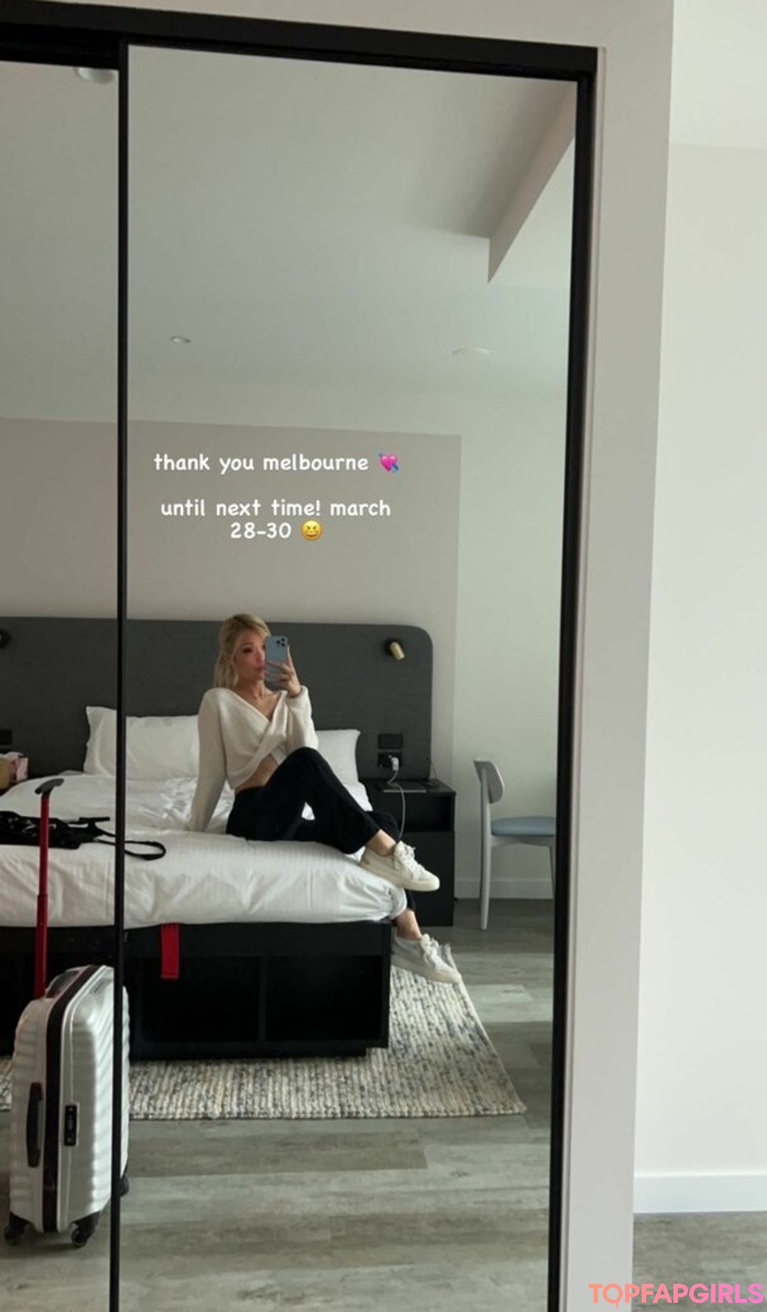 Photo nue de fuite OnlyFans de Sarinasong #4 Photo nue de fuite OnlyFans de Sarinasong #4