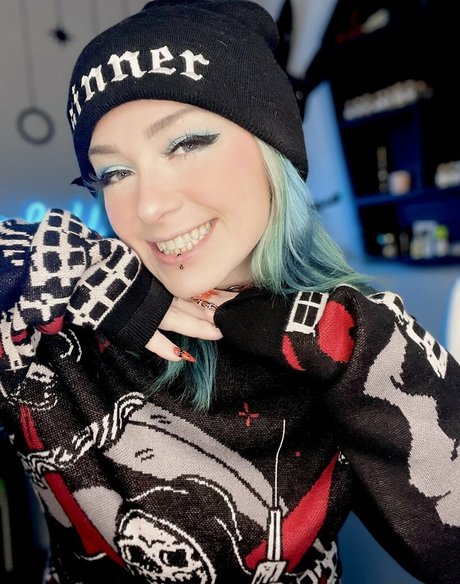 Misslavey666