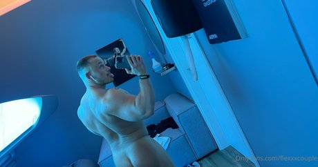 Photo nue de fuite OnlyFans de Flexxxcouple