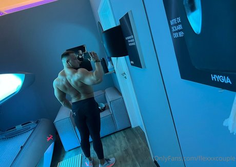 Photo nue de fuite OnlyFans de Flexxxcouple