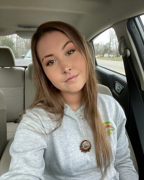 Scarlett Jade