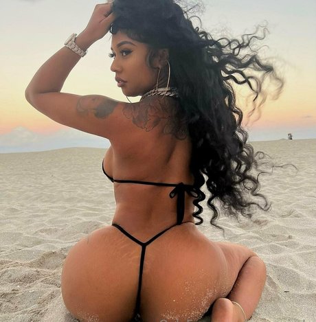 Photo nue de fuite OnlyFans de Soyoujade
