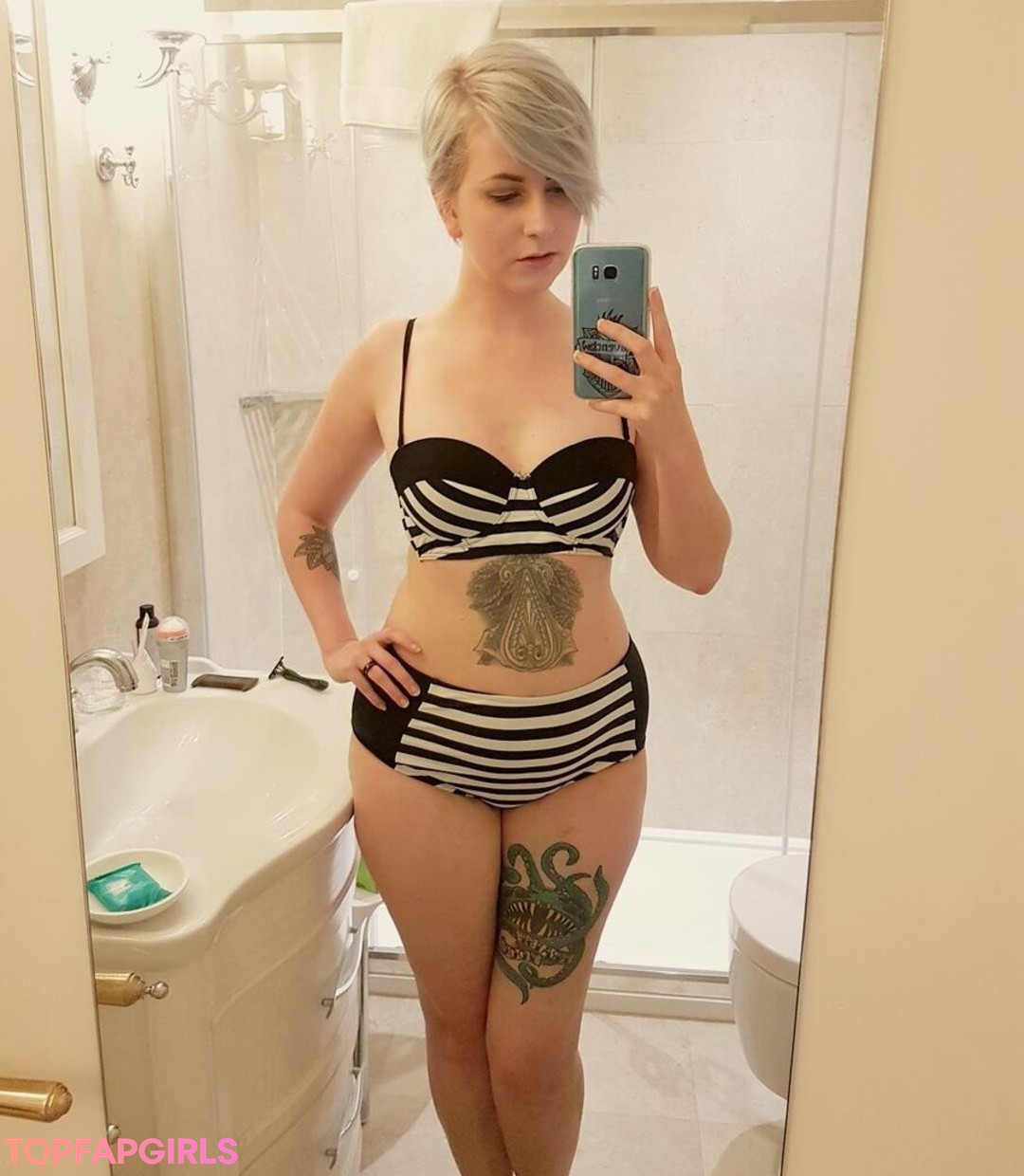 Photo nue de fuite OnlyFans de Stacey Jenkins #44 Photo nue de fuite OnlyFans de Stacey Jenkins #44