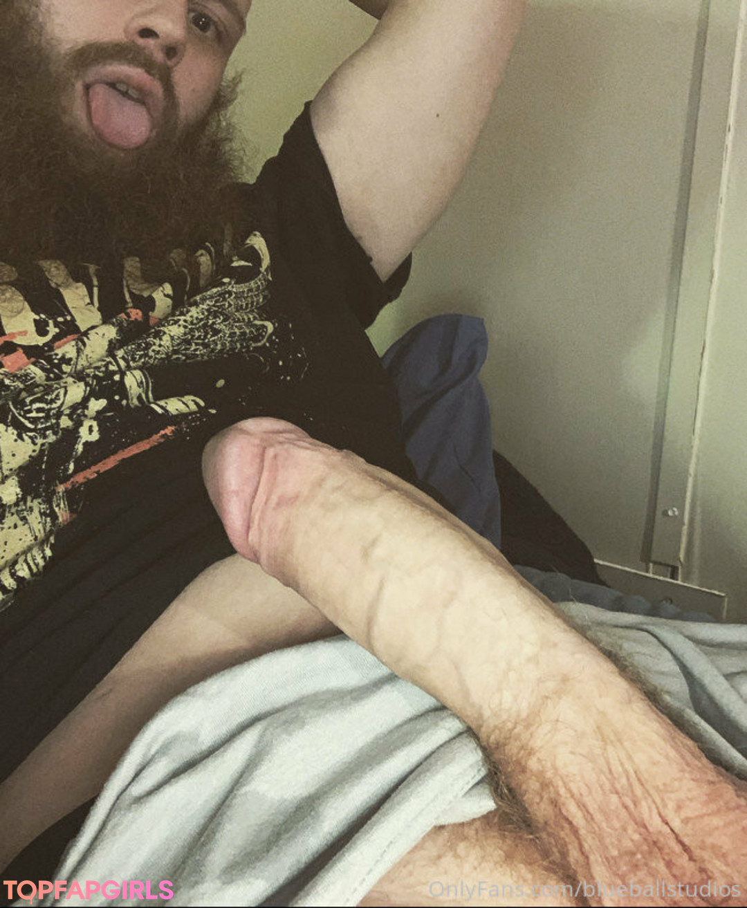 Photo nue de fuite OnlyFans de Blueballstudios #10 Photo nue de fuite OnlyFans de Blueballstudios #10