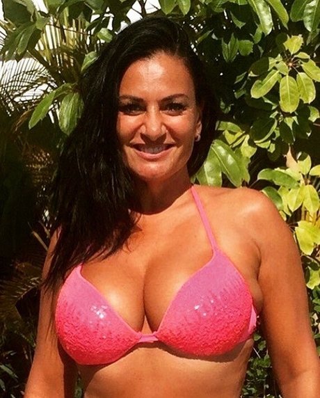 Angela Cavagna