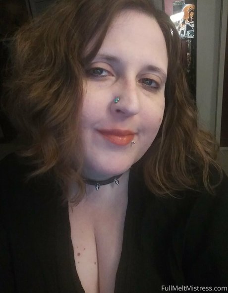 Photo nue de fuite OnlyFans de Fullmeltmistress