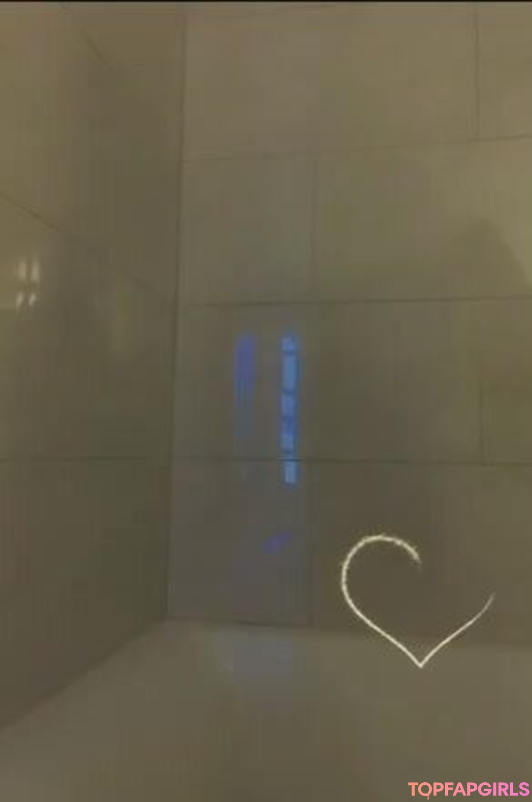 Photo nue de fuite OnlyFans de Nathalie Gauvreau #121 Photo nue de fuite OnlyFans de Nathalie Gauvreau #121