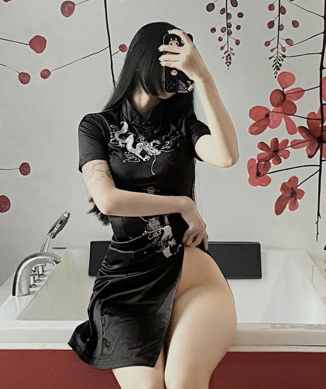 Photo nue de fuite OnlyFans de Sorrylylyy