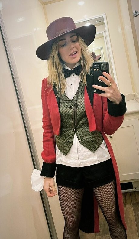 Caity Lotz