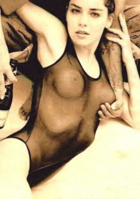 Photo nue de fuite OnlyFans de Sharon Stone