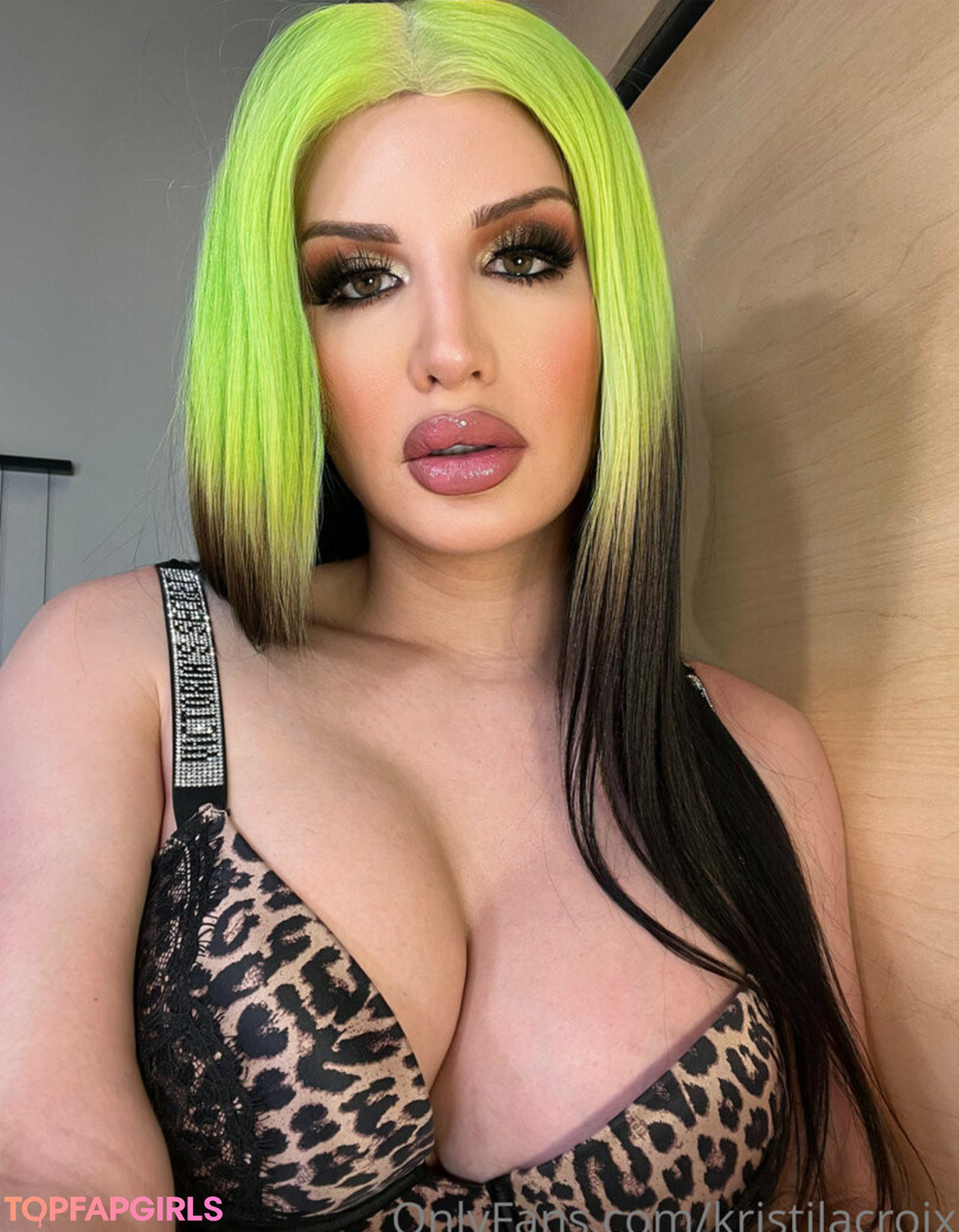 Photo nue de fuite OnlyFans de Kristilacroix #14 Photo nue de fuite OnlyFans de Kristilacroix #14