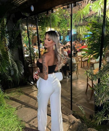 Photo nue de fuite OnlyFans de Karollayne Arruda