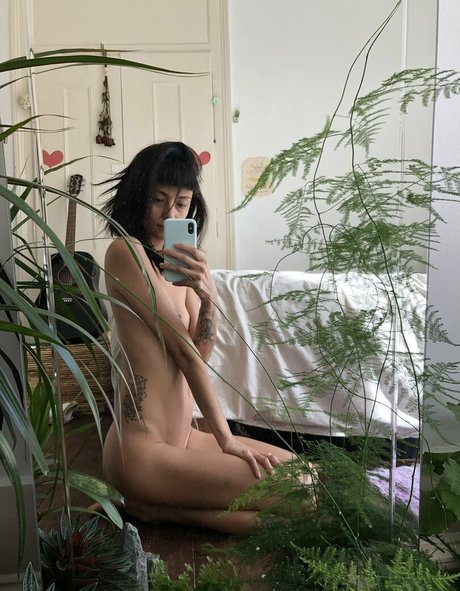 Photo nue de fuite OnlyFans de Charry Jin