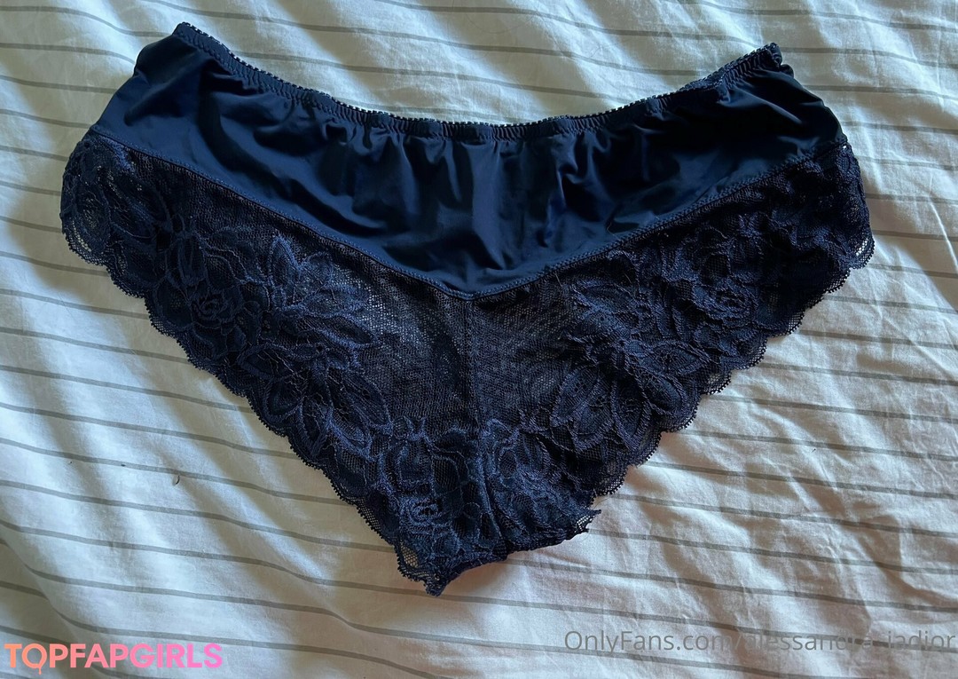 Photo nue de fuite OnlyFans de Alessandrajadior #20 Photo nue de fuite OnlyFans de Alessandrajadior #20