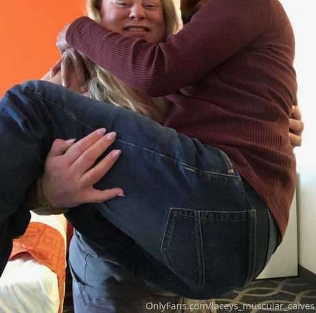 Laceys_muscular_calves