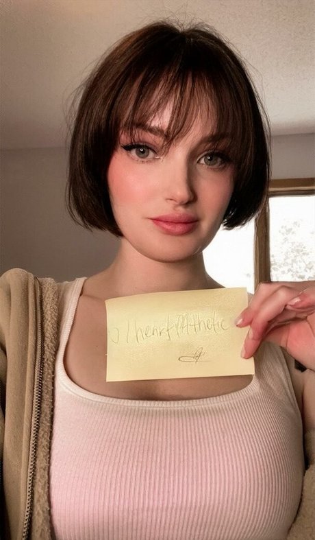 Photo nue de fuite OnlyFans de Heartpathetic