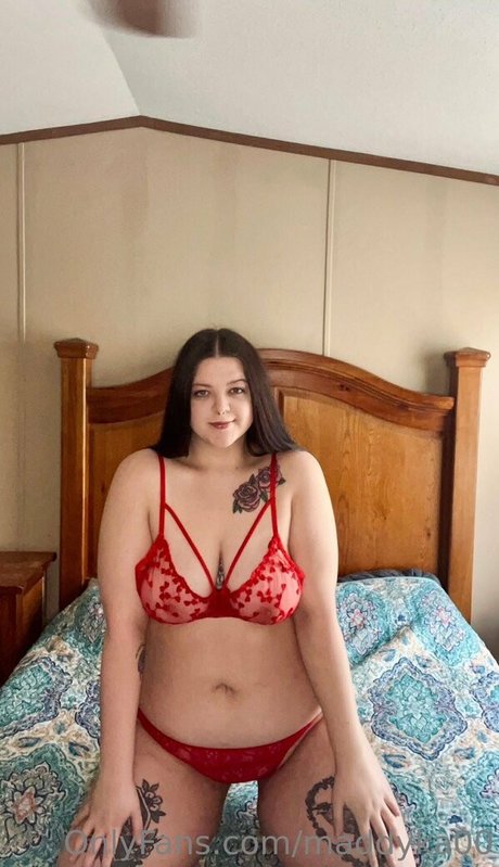 Photo nue de fuite OnlyFans de Maddyka00