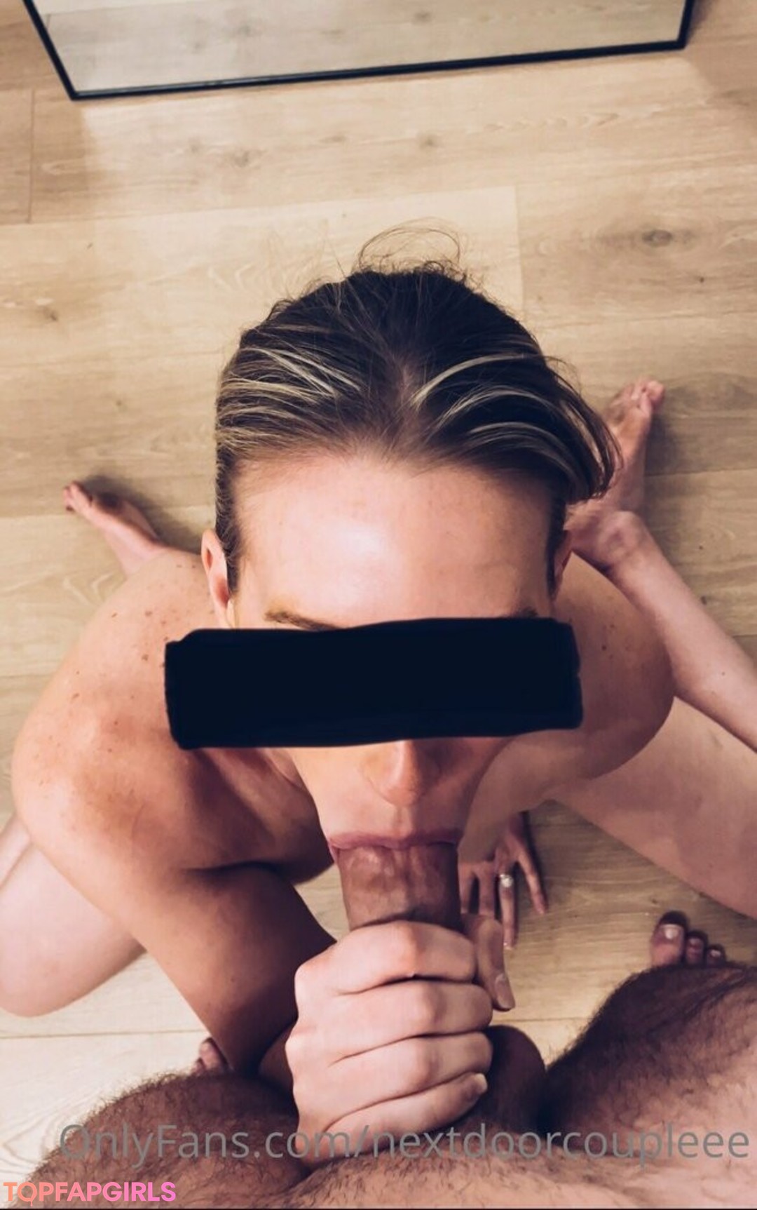 Photo nue de fuite OnlyFans de Nextdoorcoupleee #29 Photo nue de fuite OnlyFans de Nextdoorcoupleee #29