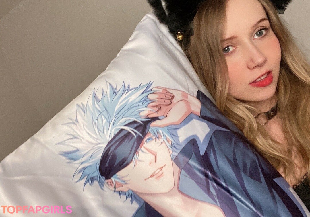 Photo nue de fuite OnlyFans de Apollolol #37 Photo nue de fuite OnlyFans de Apollolol #37