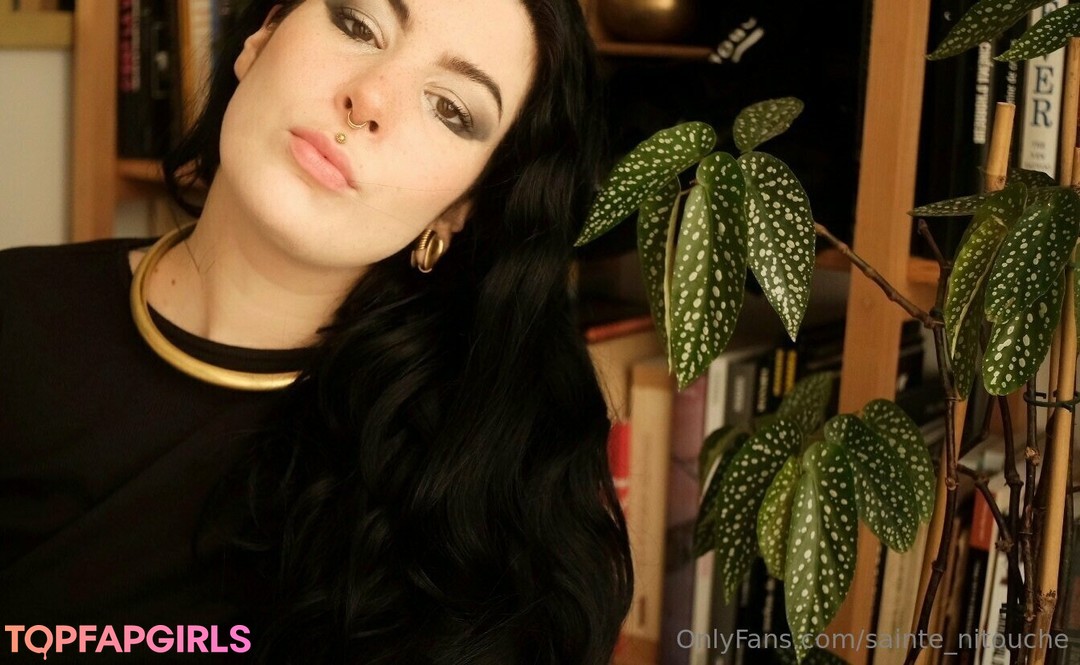 Photo nue de fuite OnlyFans de Saintenitouche #2 Photo nue de fuite OnlyFans de Saintenitouche #2