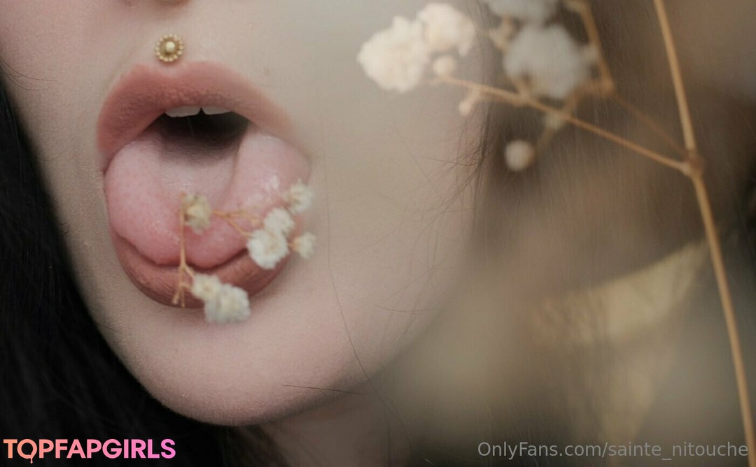 Photo nue de fuite OnlyFans de Saintenitouche #4 Photo nue de fuite OnlyFans de Saintenitouche #4