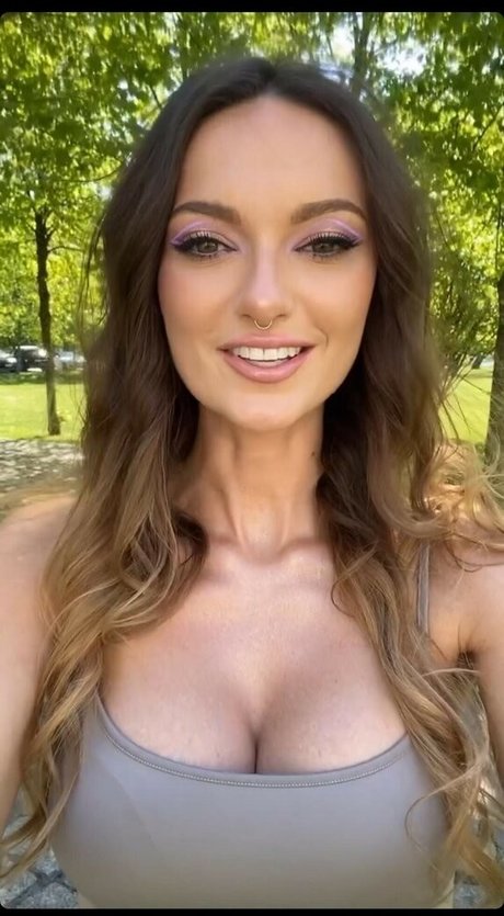 Photo nue de fuite OnlyFans de Luiza Sprusinska