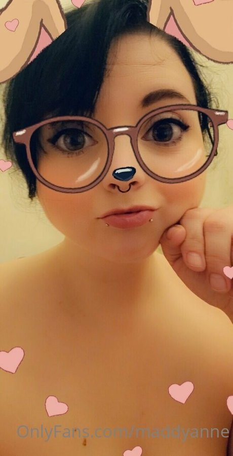 Photo nue de fuite OnlyFans de Madianne