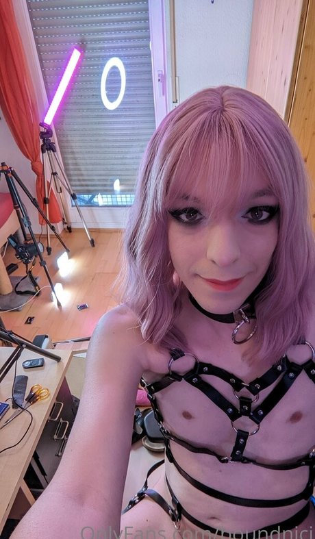 Photo nue de fuite OnlyFans de Boundnici