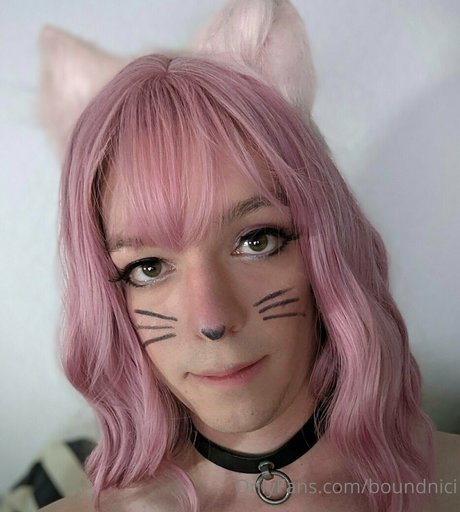 Photo nue de fuite OnlyFans de Boundnici