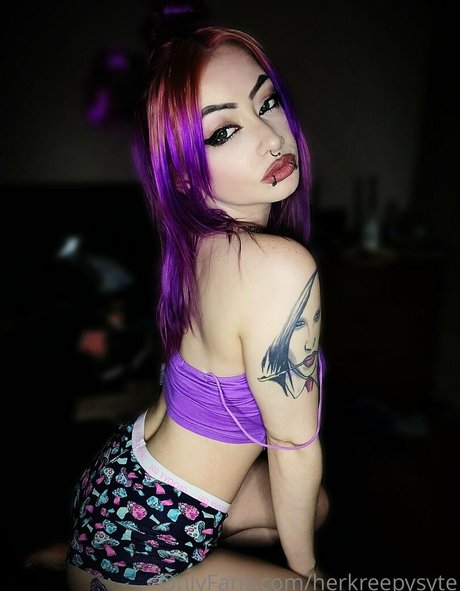 Photo nue de fuite OnlyFans de Herkreepysyte