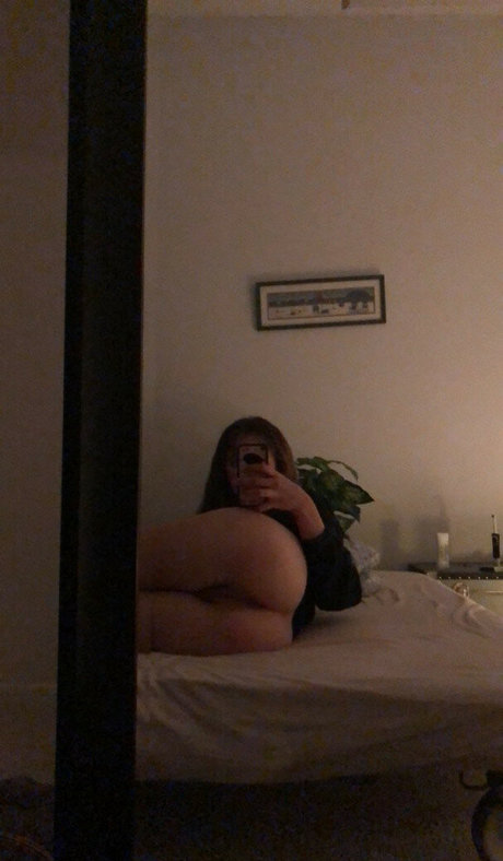 Photo nue de fuite OnlyFans de oatmilk8943
