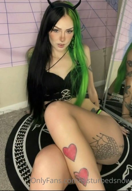 Photo nue de fuite OnlyFans de Disturbedsnow