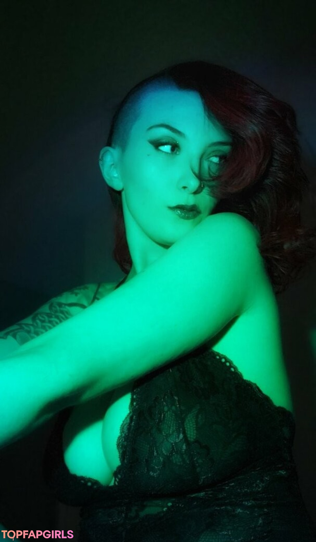 Photo nue de fuite OnlyFans de Majestyredqueen #11 Photo nue de fuite OnlyFans de Majestyredqueen #11