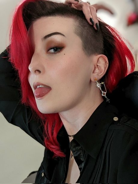 MajestyRedQueen
