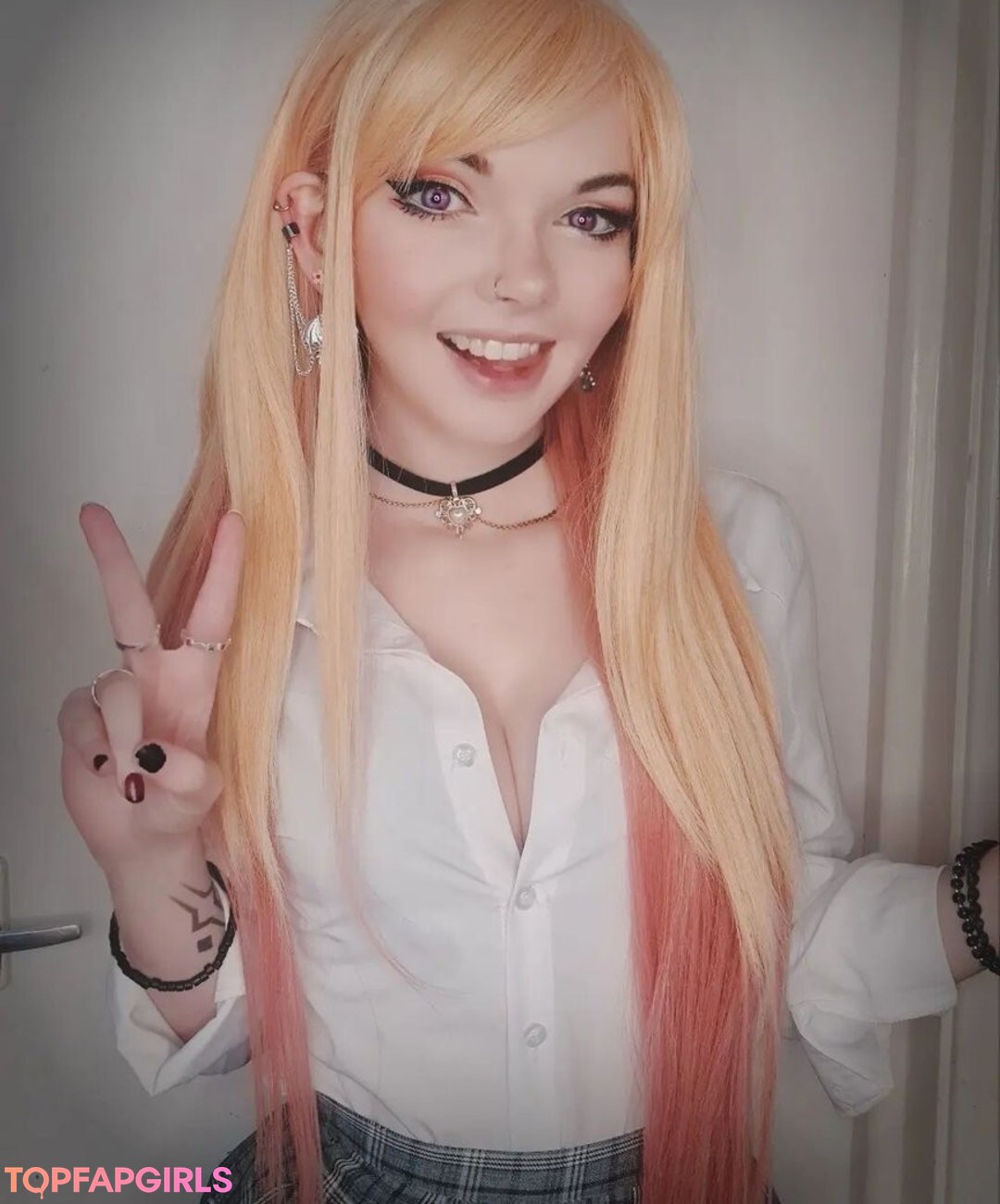 Photo nue de fuite OnlyFans de Louisejulie #98 Photo nue de fuite OnlyFans de Louisejulie #98