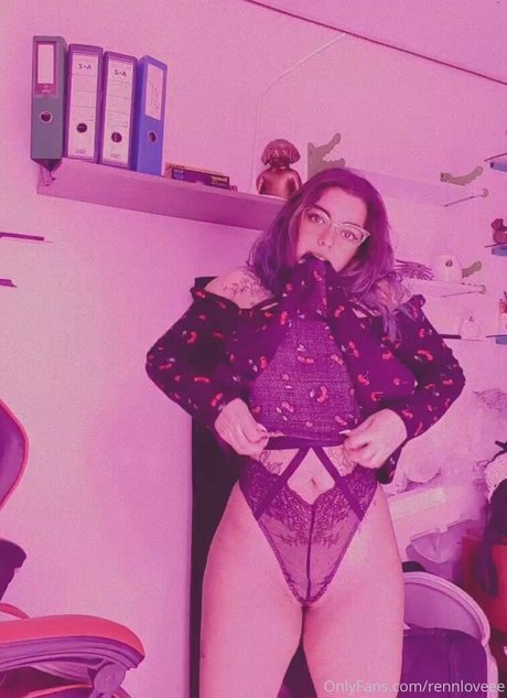 Photo nue de fuite OnlyFans de Rennloveee