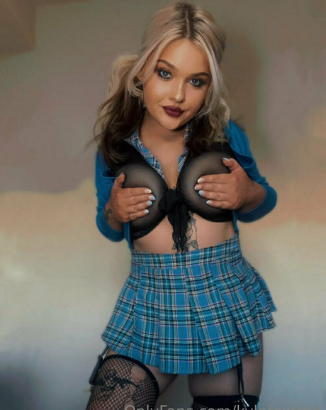 Photo nue de fuite OnlyFans de Kylafoxfree